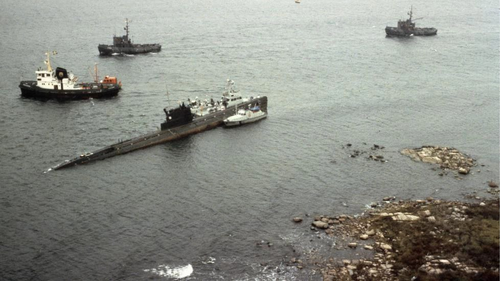 С-363 на мели у базы ВМФ Карлскруна