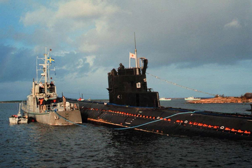 буксирование подлодки С-363