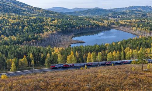 Quieren "extender" una vía férrea desde Rusia hasta Vietnam
