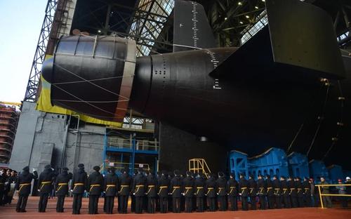 Спуск на воду атомной подводной лодки «Хабаровск» (проект 09851)