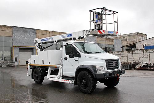 Telescopic lift AGP-20T on the chassis of Sadko NEXT