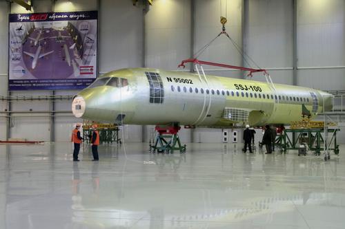 Планер SSJ-100