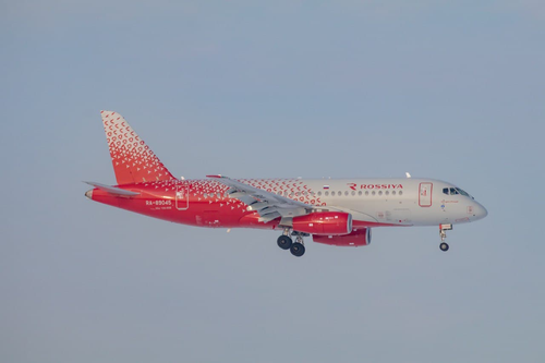SSJ 100,