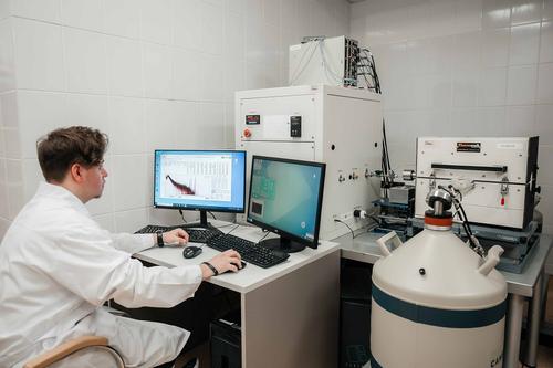"Self-healing" coatings for fusion reactors created at TPU