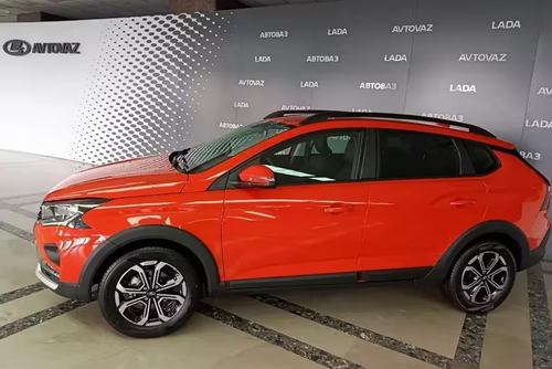 Lada Iskra SW Cross в цвете&nbsp;«Табаско»