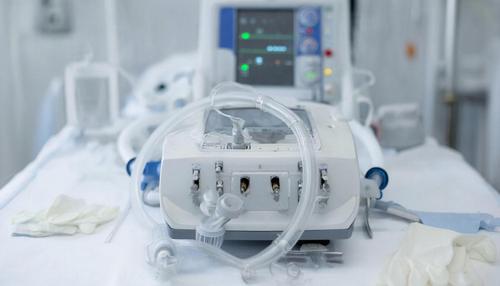 Dejar atrás el esquema de "compra-venta": Rusia quiere crear una producción conjunta de equipos médicos con China