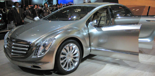 &nbsp; Mercedes-Benz F700&nbsp;&nbsp;