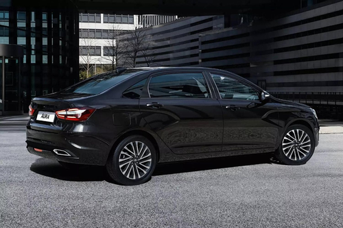 Lada Aura