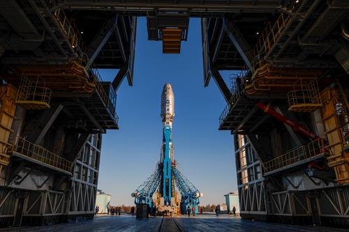 "Soyuz-2.1b"