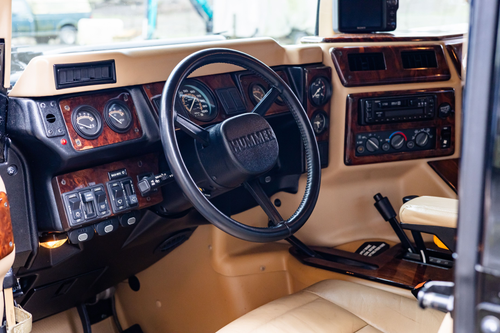 Hummer H1