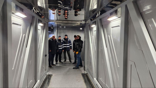 La primera pasarela telescópica nacional para pasajeros
