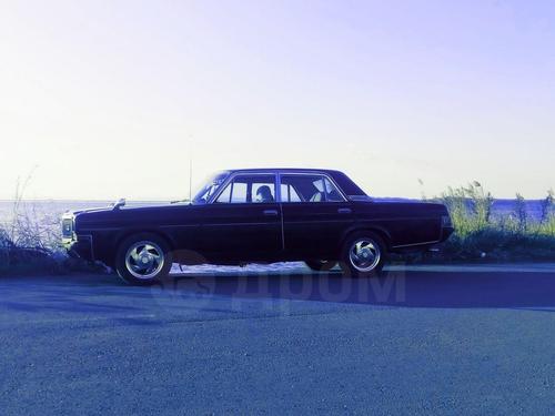 Nissan President