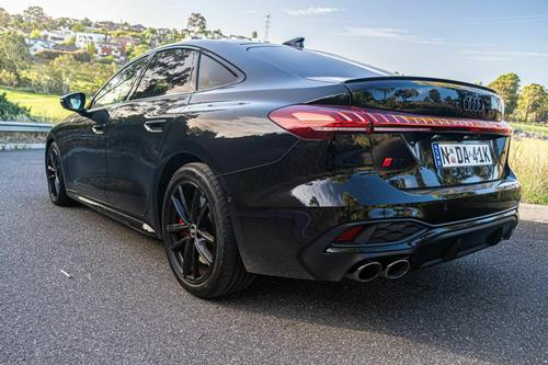 Audi S5 