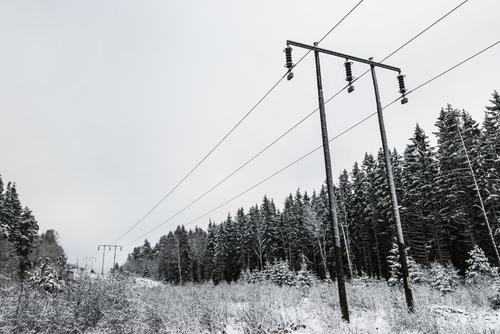 El frío derrumbó líneas eléctricas en la región de Múrmansk: miles de hogares se quedaron sin luz ni calefacción
