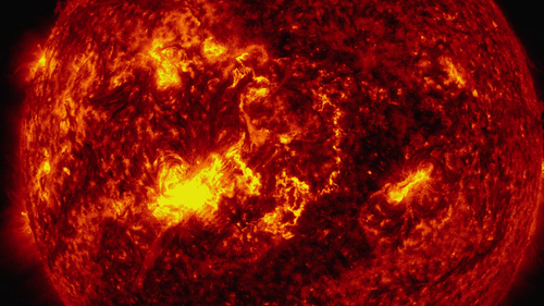 Scientists baffled: a powerful double explosion occurred on the far side of the Sun on December 23