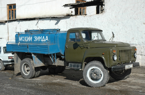 GAZ-53