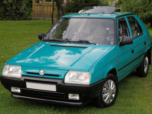 Skoda Favorit