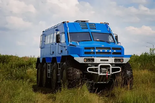 Вездеход «Звезда» с колёсной формулой 8x8