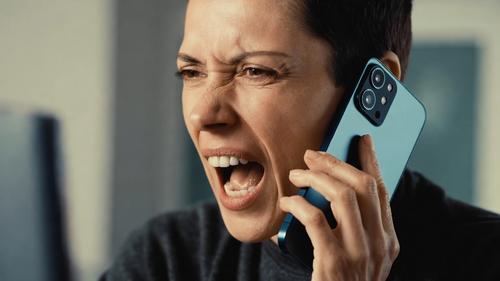 La red neuronal empezó a decir groserías tras un mes de comunicación con clientes de una empresa de vivienda y servicios comunales
