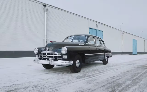 Restored GAZ-12 ZIM