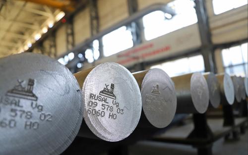 La industria automotriz japonesa recuerda a Rusal: pide ayuda con el aluminio