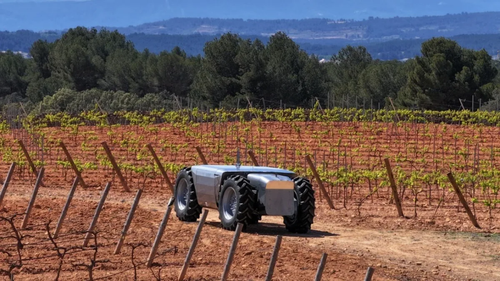 Voltrac Tractor