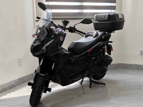 Honda ADV 160