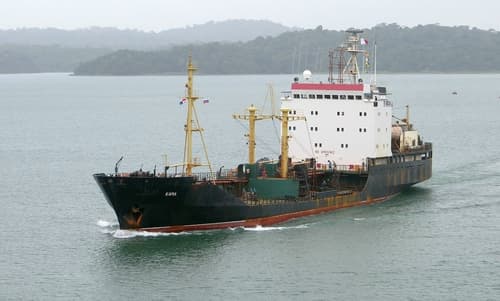 Buque cisterna "Kama"