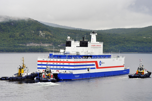 Central nuclear flotante "Académico Lomonósov"