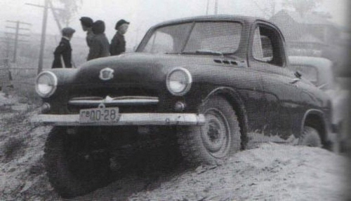 ГАЗ М-73