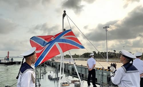 Mooring of the Pacific Fleet corvette