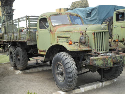 ZIL-157