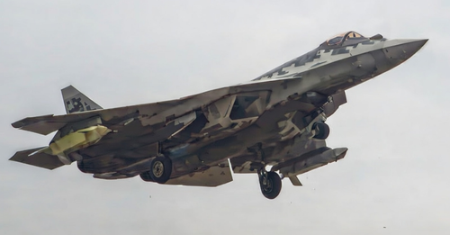 Су-57 с ракетой С-71К