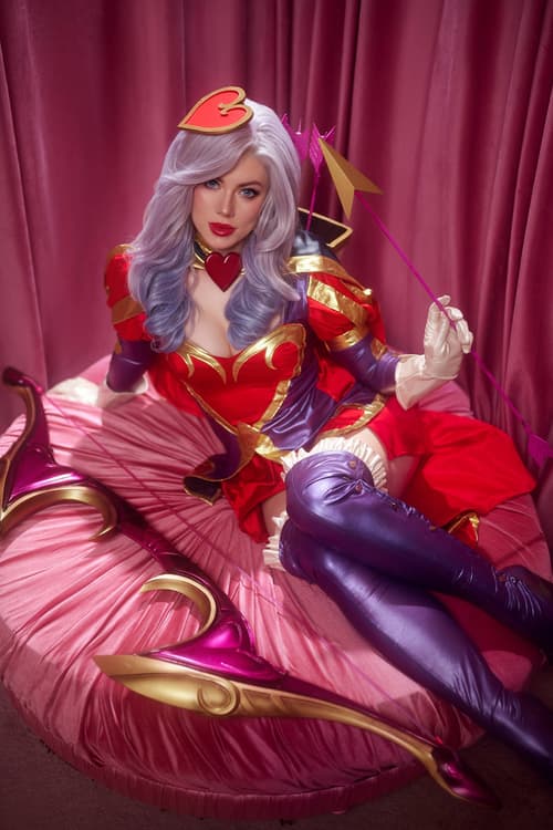 Photographer: CHATSKYPHOTO | Sofia Chatskaya. Cosplayer: KamikoZero | Ksenia Beknazarova