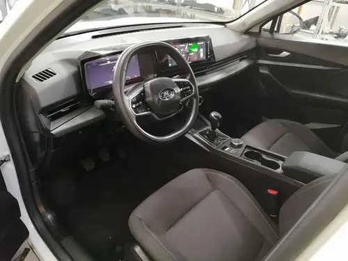 АвтоВАЗ выпустил первую партию Lada Azimut