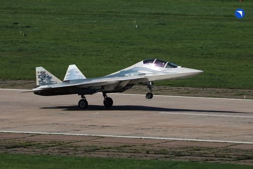 Двухместный Су-57