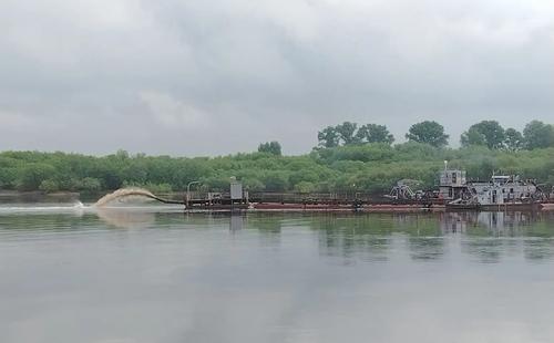 Dredger "Volzhsky-306"