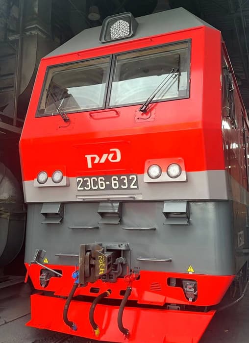 Электровоз&nbsp;2ЭС6 «Синара»