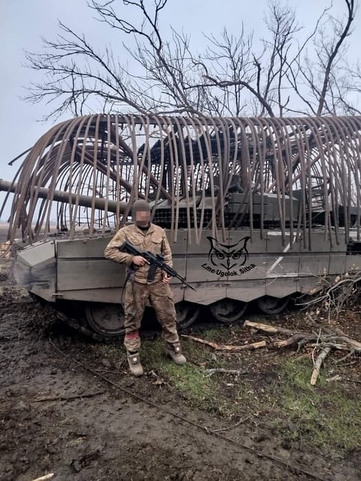 Tank T-72B3M with anti-drone protection