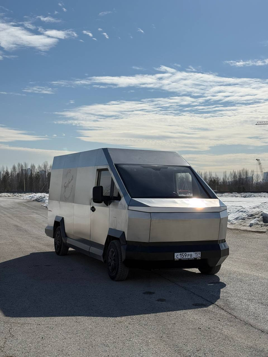 F200