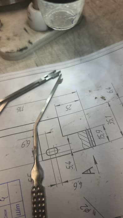 Инструмент для микрохирургии кисти
