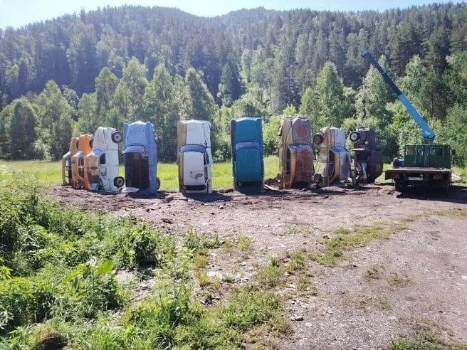 «Автомобильный Стоунхенджа» в Алтайском крае