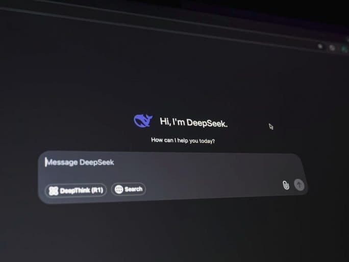 DeepSeek привлекла $7 млрд и получила оценку в $59 млрд, сохранив контроль в руках основателя