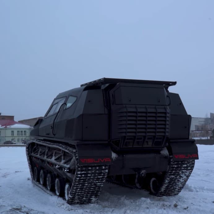 Гусеничный вездеход Visuva