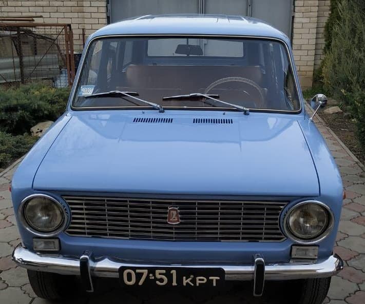 ВАЗ-2102