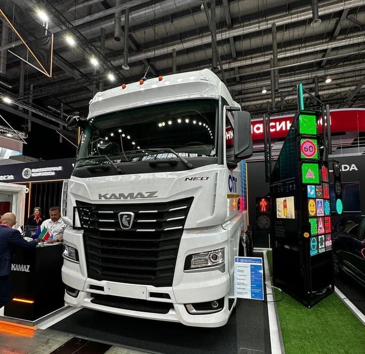 KamAZ-54901 