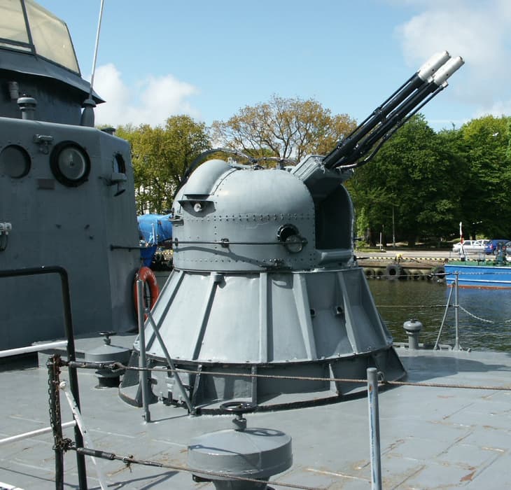 Torreta automática naval AK-230 (Foto ilustrativa)