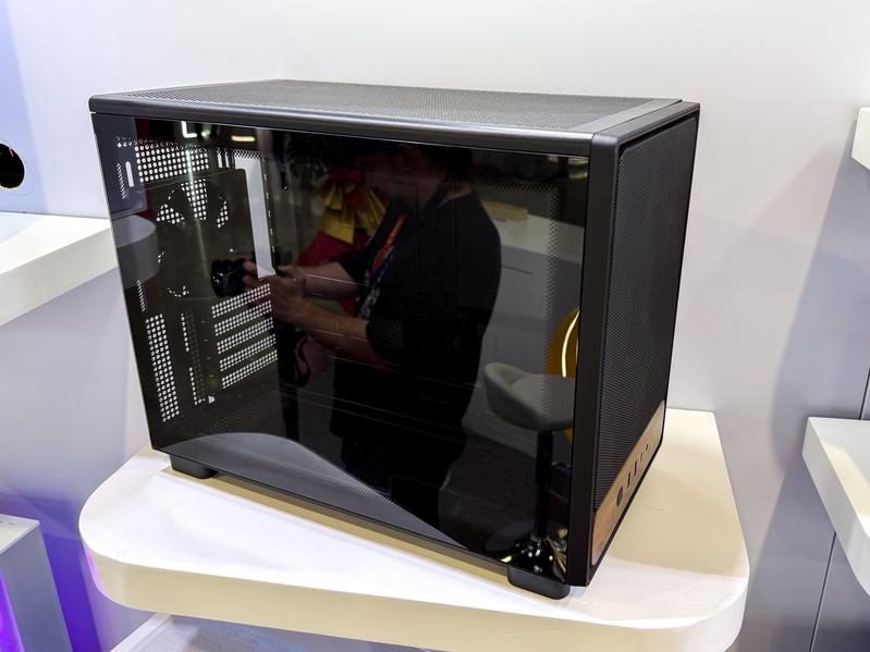 Ocypus на Computex 2026: СЖО с раскрывающимися помпами и новые корпуса