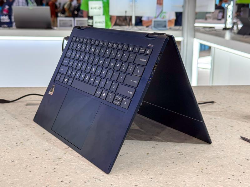 Acer Swift Spin 14 AI Acer Swift Spin 14 AI трансформер