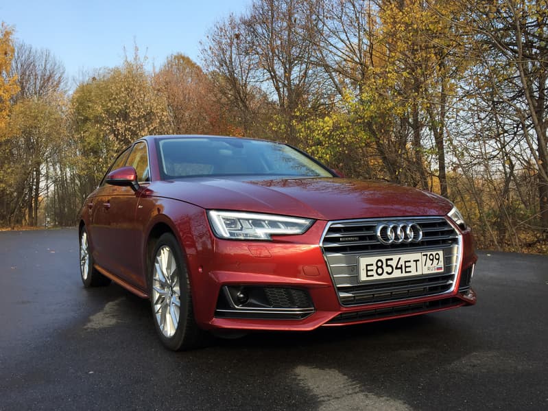 Автомобиль Audi A4 Limousine Sport quattro 2.0 TFSI